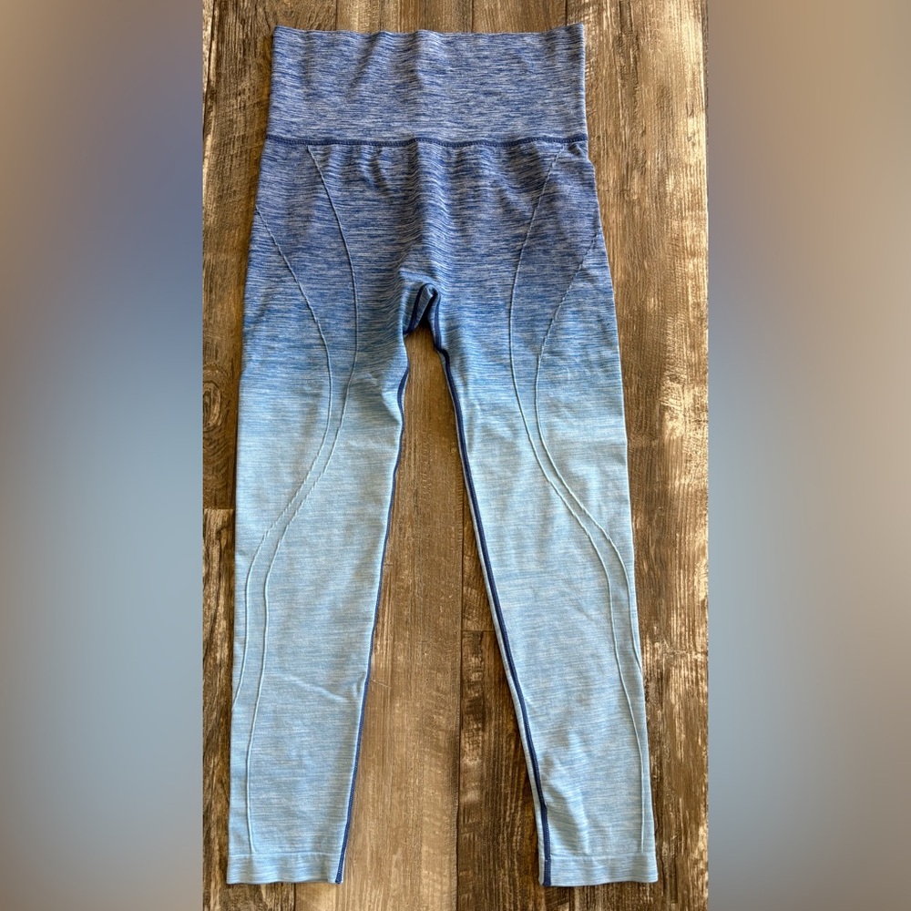 Blue ombré seamless Athletic Leggings with Tapered Design